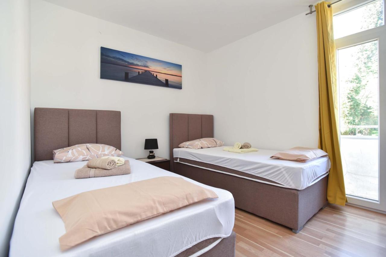 Apartment Near Old Town Budva Exterior photo